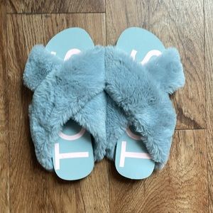 Toms Faux Fur Slippers